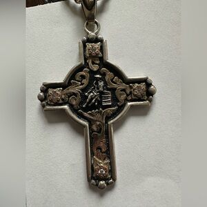 HYO Barrel Racer Event Cross with chain